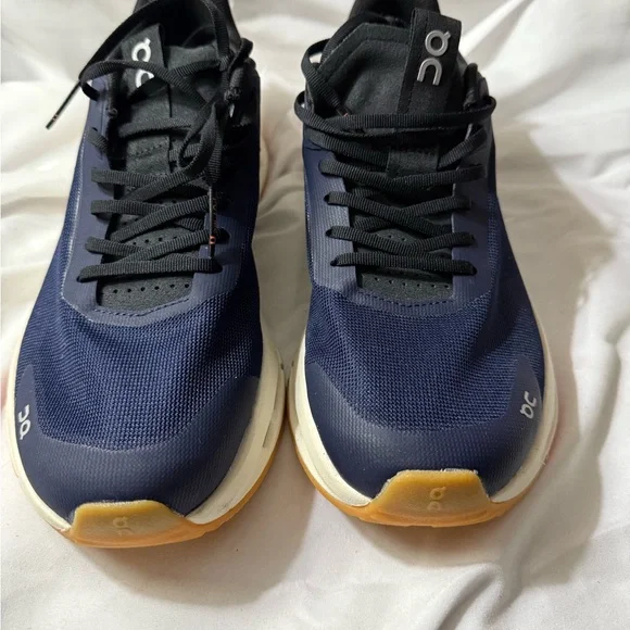 On Cloudnova size 7.5 Athletic Men sneaker - Picture 3 of 5